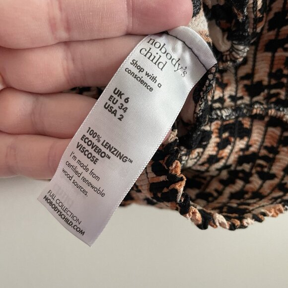 Nobody’s Child Women 2 Leopard Print Tie Front Off The Shoulder Crop Top - Picture 8 of 10